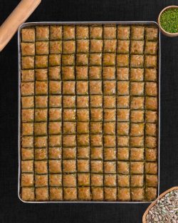 Fıstıklı Özel Baklava (Kg)